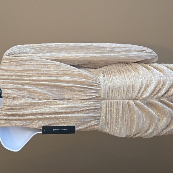 BCBG XS Festive Dresss Metallic Gold Shimmery - Picture 13 of 15